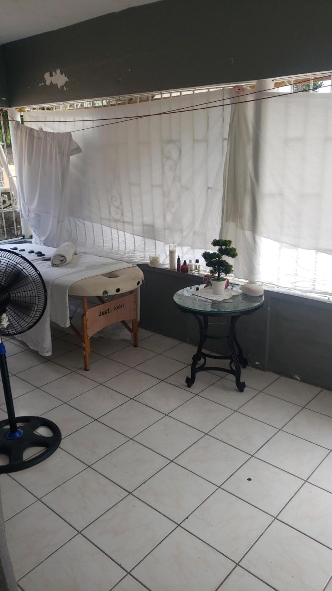 Colorful Private Room Oasis Μοντέγκο Μπέυ Εξωτερικό φωτογραφία